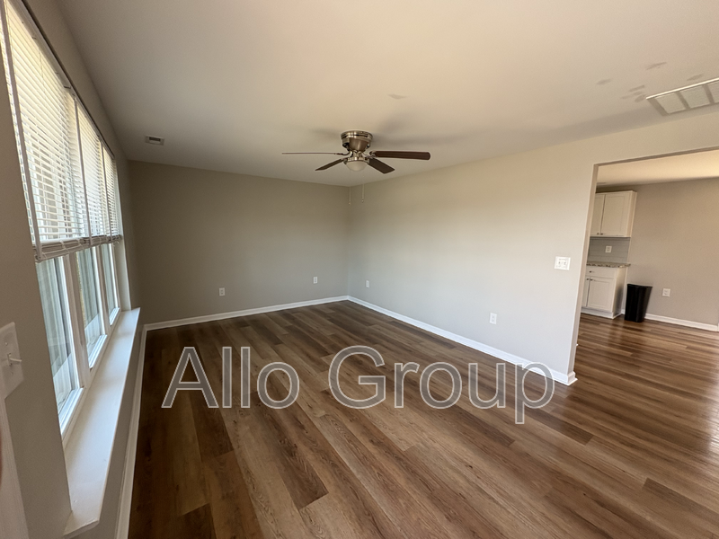 35541 Parker Rd - Photo 4 of 16