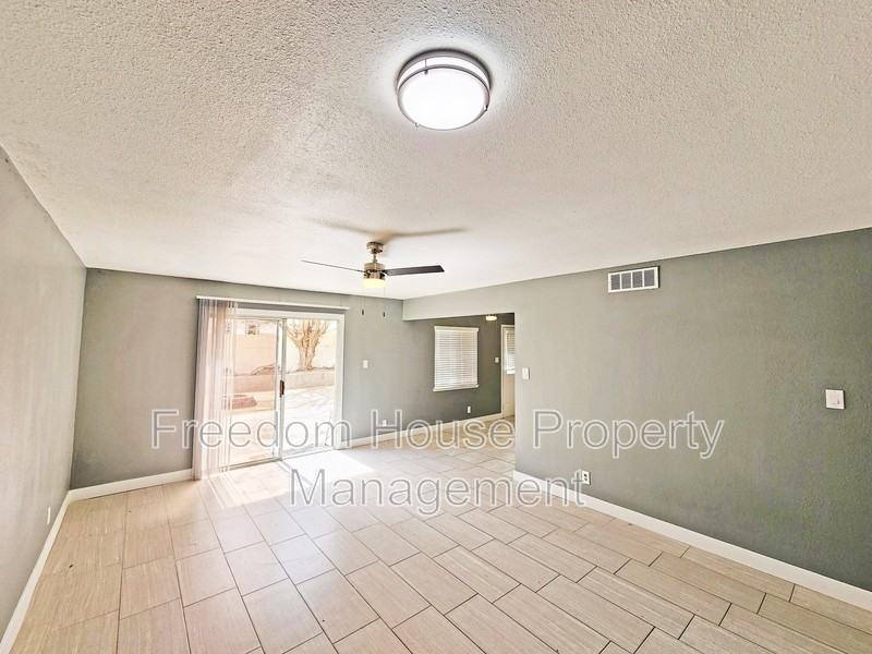 5409 Mountain View Dr - Photo 5 of 31