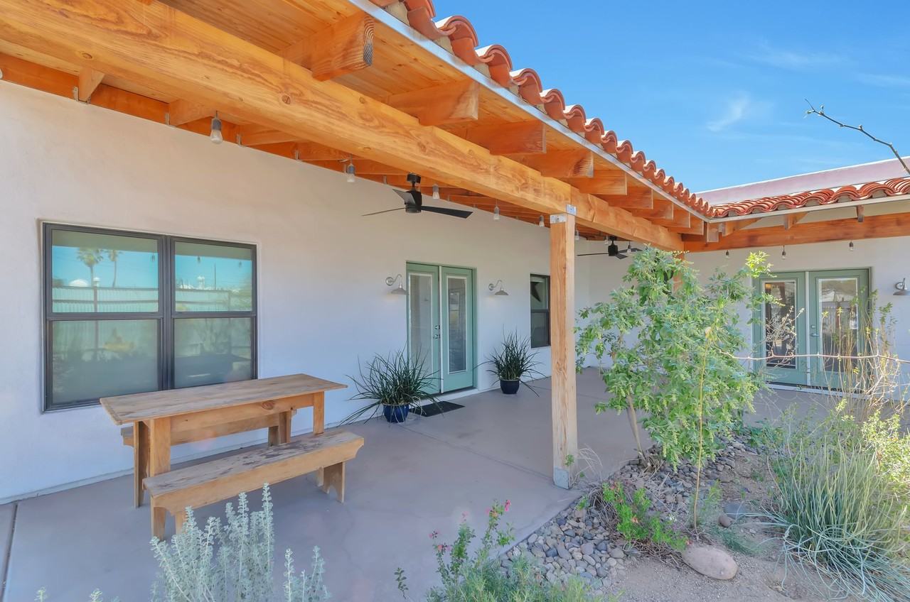 1017 N Queen Ave - Photo 3 of 24