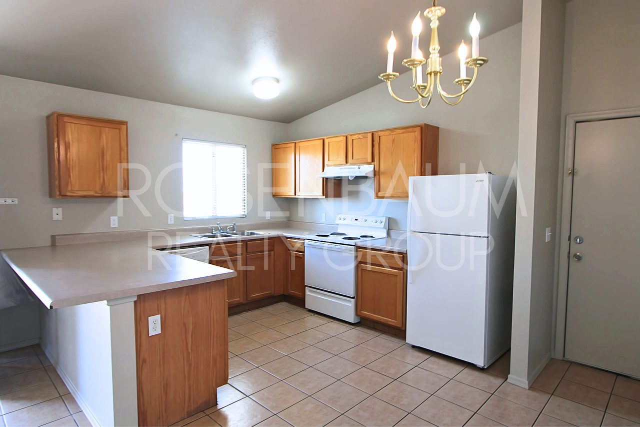 13295 S Durango Rd - Photo 2 of 10