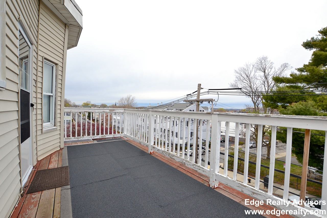 40 Union St #3 - Photo 4 of 11