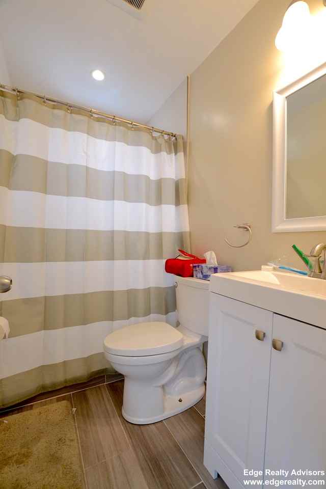 40 Union St #3 - Photo 5 of 11