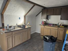 featured image of Elizabeth St #3