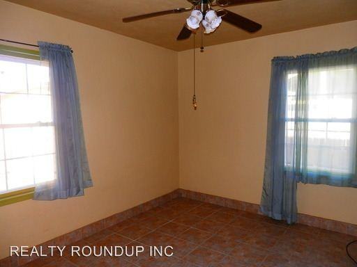 4208 Arlington Ave - Photo 3 of 7