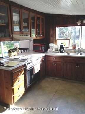 310 Clarke Ln - Photo 2 of 9