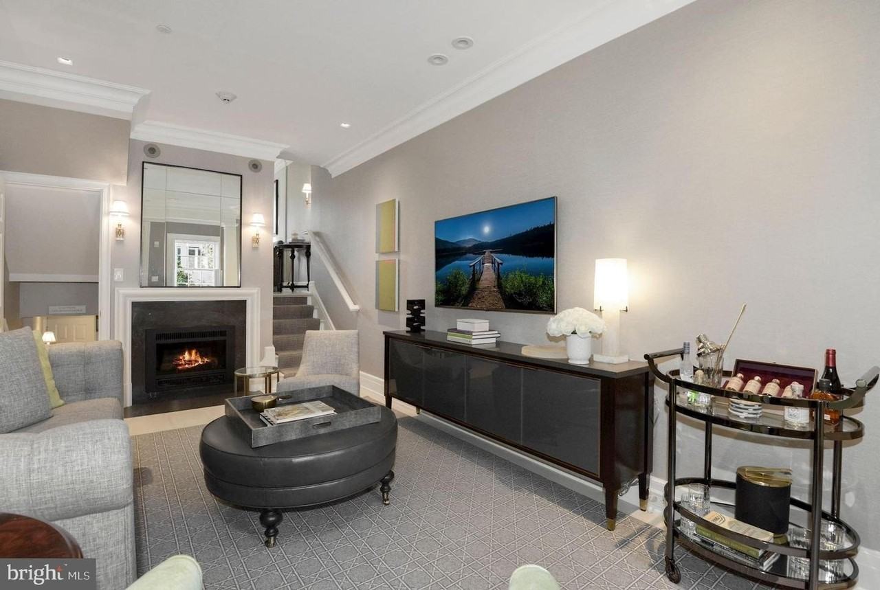 1026 31st St Nw - Photo 7 of 50