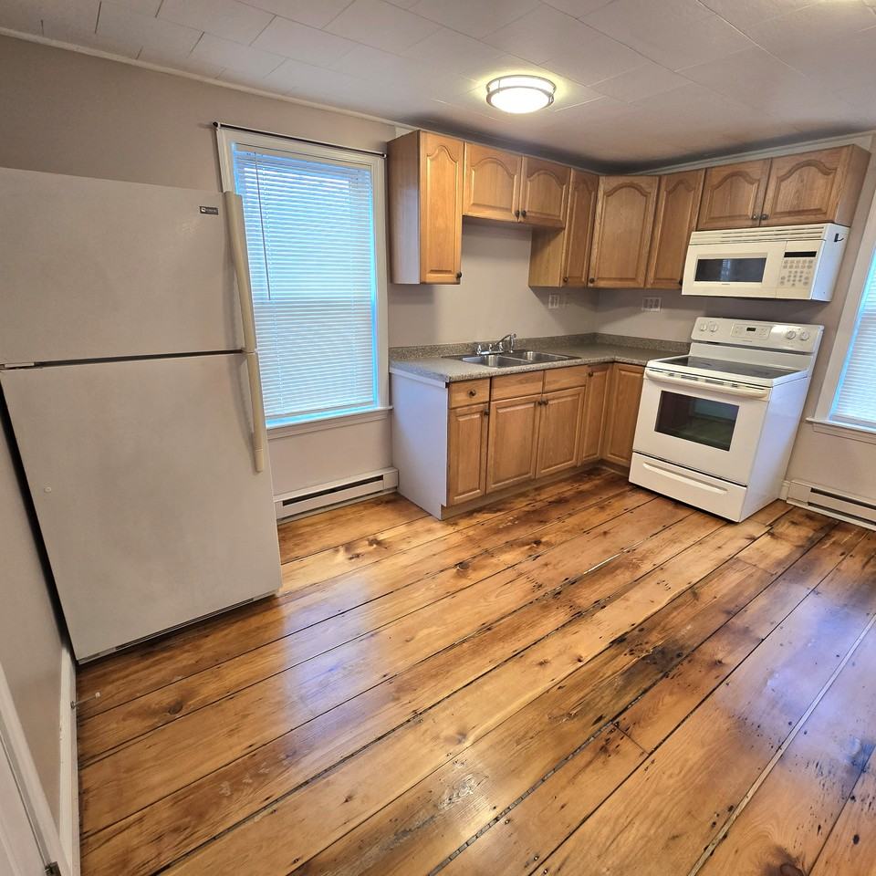 42 Fort Square #2L - Photo 2 of 19
