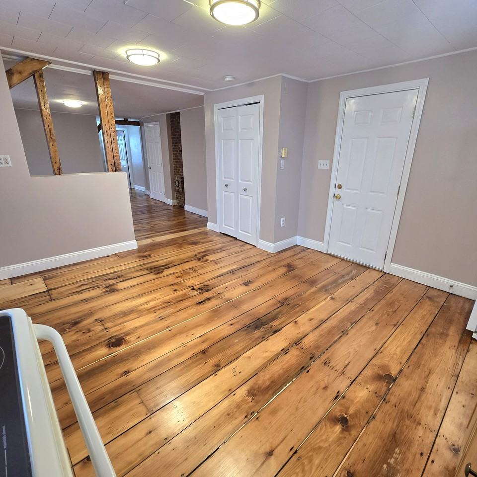 42 Fort Square #2L - Photo 3 of 19