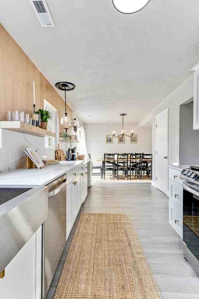 471 S Alpine Hwy - Photo 2 of 10