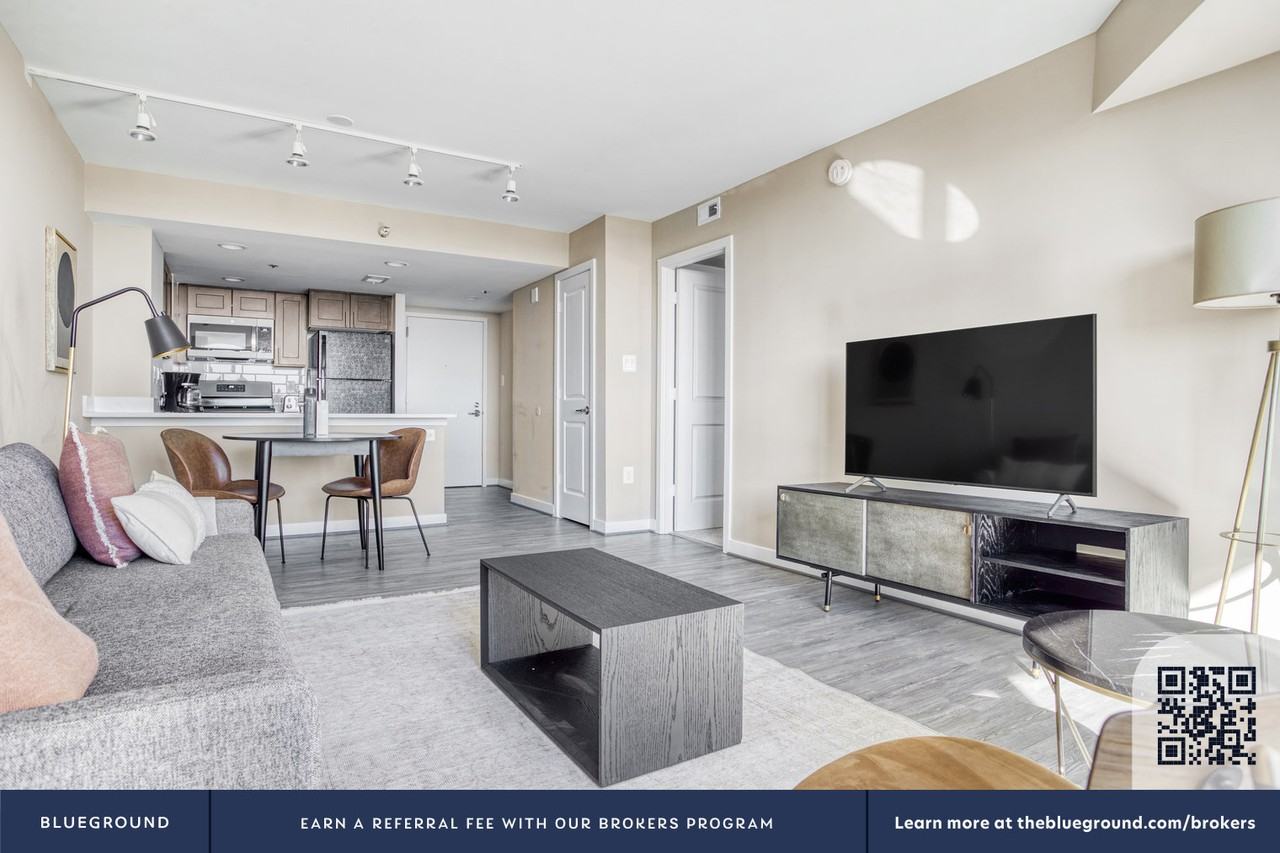 1200 N Veitch St #350 - Photo 5 of 44