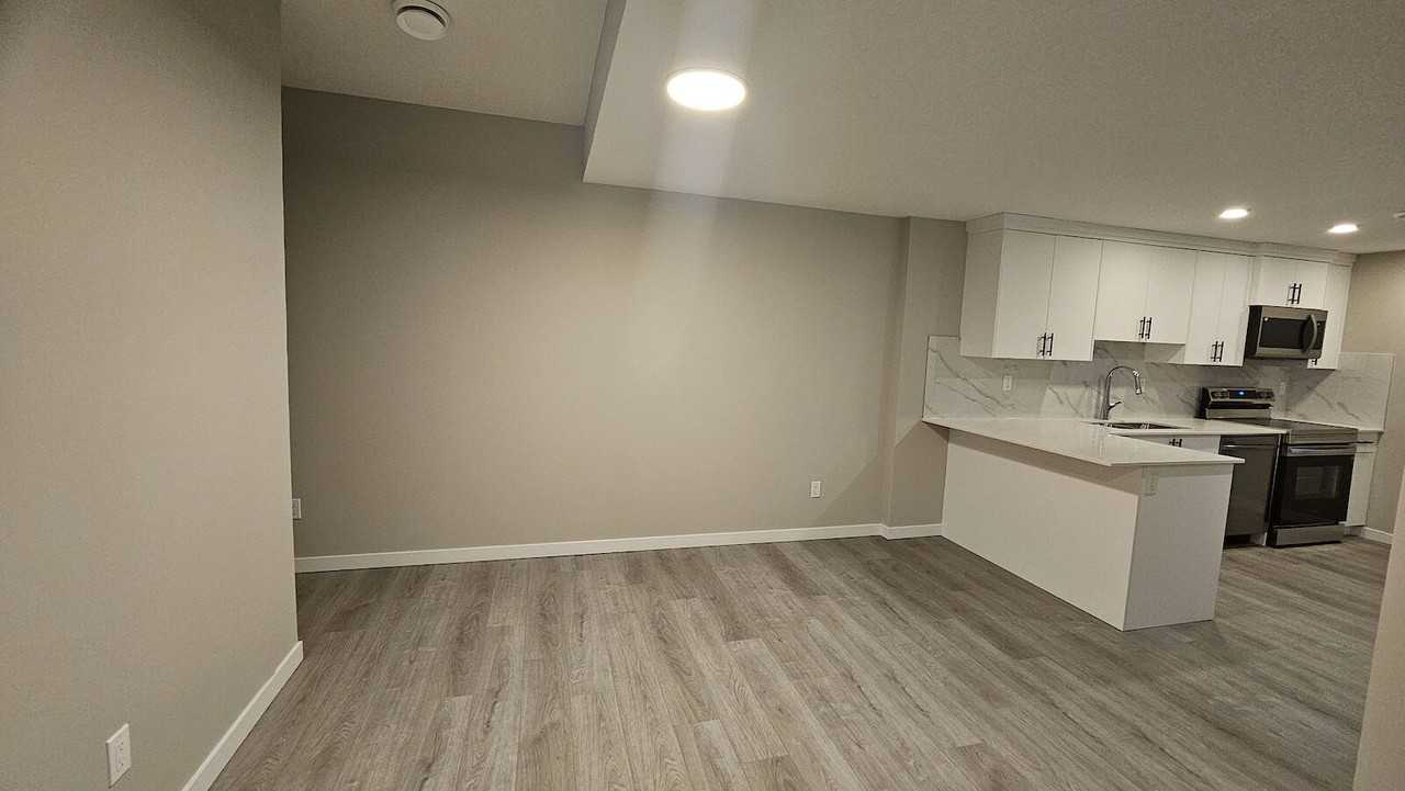 3512 Erlanger Link Northwest - Photo 4 of 13