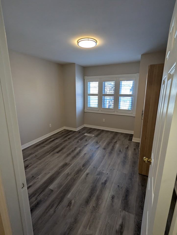 465 Annette Street #2 - Photo 4 of 16