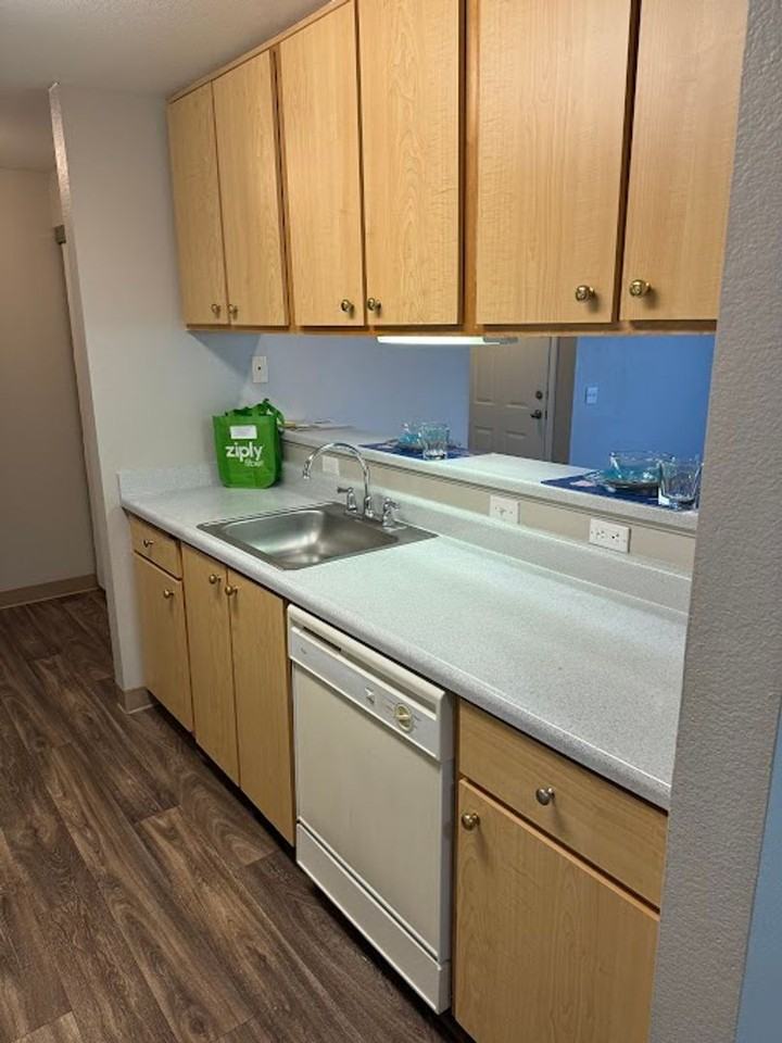 16932 Se Powell Blvd #52 - Photo 7 of 14