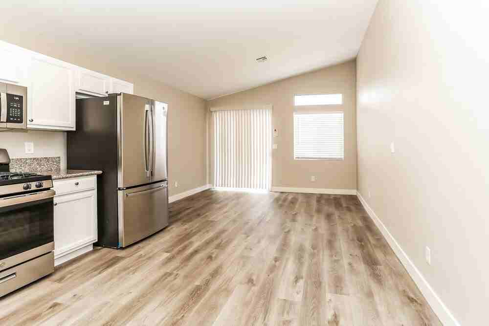 516 Shallow Mist Ct - Photo 5 of 16