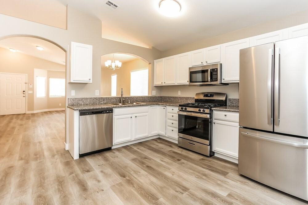 516 Shallow Mist Ct - Photo 6 of 16