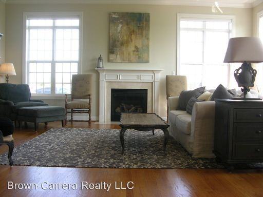 38525 Titnore Ct - Photo 3 of 7