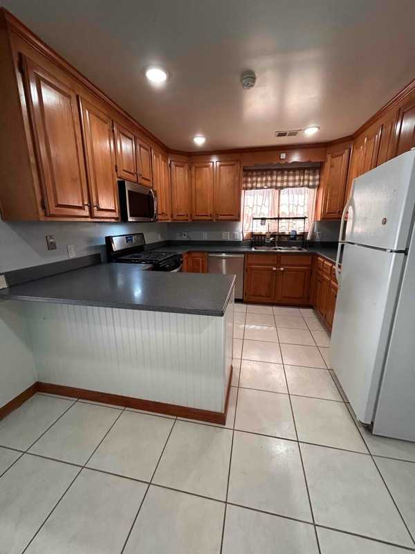 632 Bellwood Rd - Photo 7 of 18