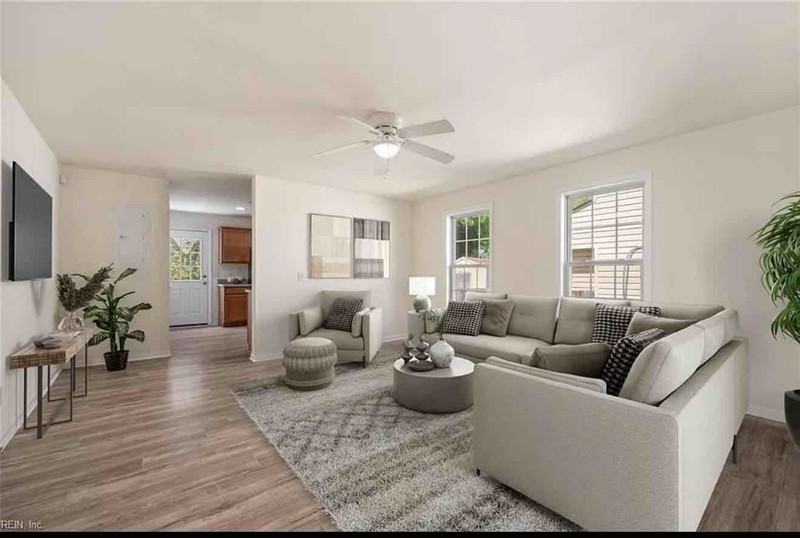 2701 Wickham Ave - Photo 3 of 10