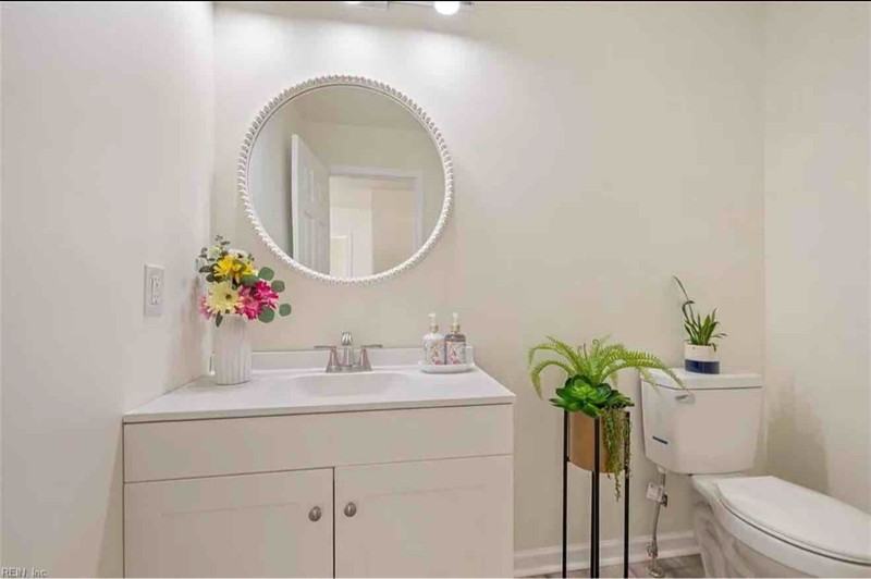 2701 Wickham Ave - Photo 4 of 10