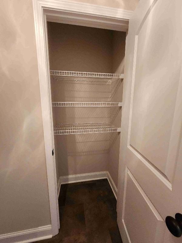 429 Saint Cloud Ct - Photo 4 of 21