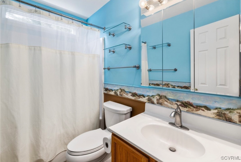 7624 Lady Blair Ln - Photo 4 of 8