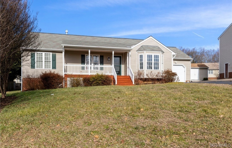 7624 Lady Blair Ln - Photo 2 of 8