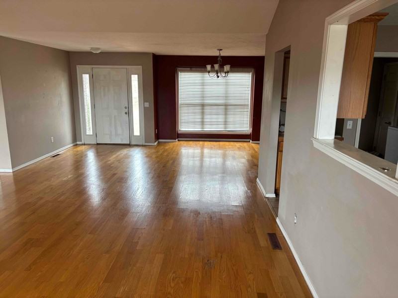 340 Tall Oaks Dr - Photo 3 of 3