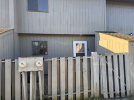featured image of 176 Brown Blvd