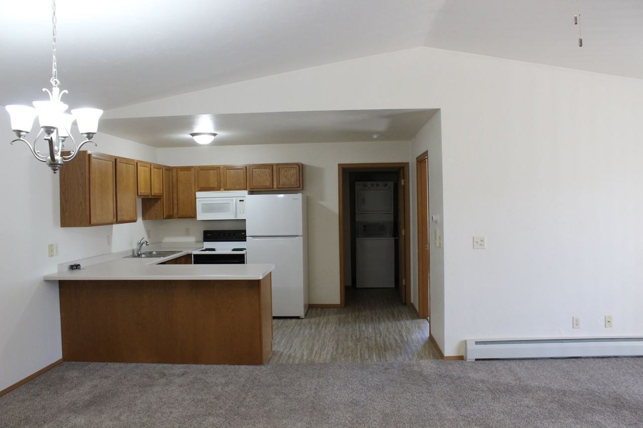 Shade Tree Estates - Photo 3 of 50