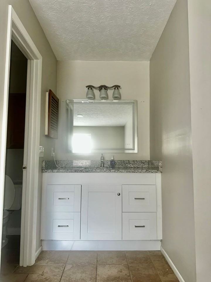 6732 Willowbrook Dr #7 - Photo 7 of 10