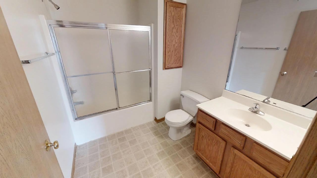 2627 Kent - Photo 7 of 20