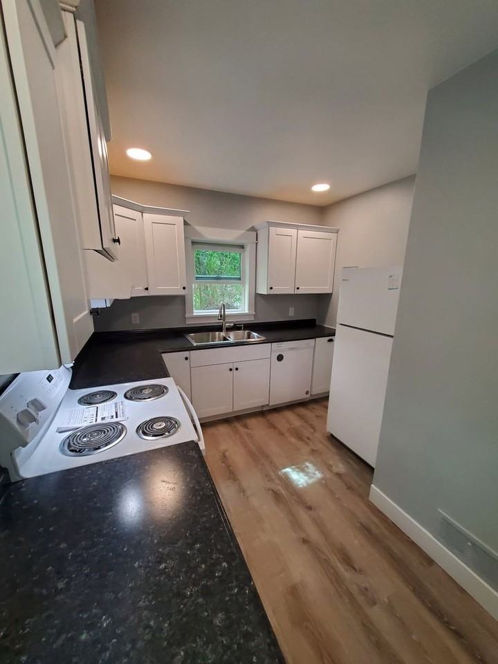 609 E Prospect Rd - Photo 5 of 15