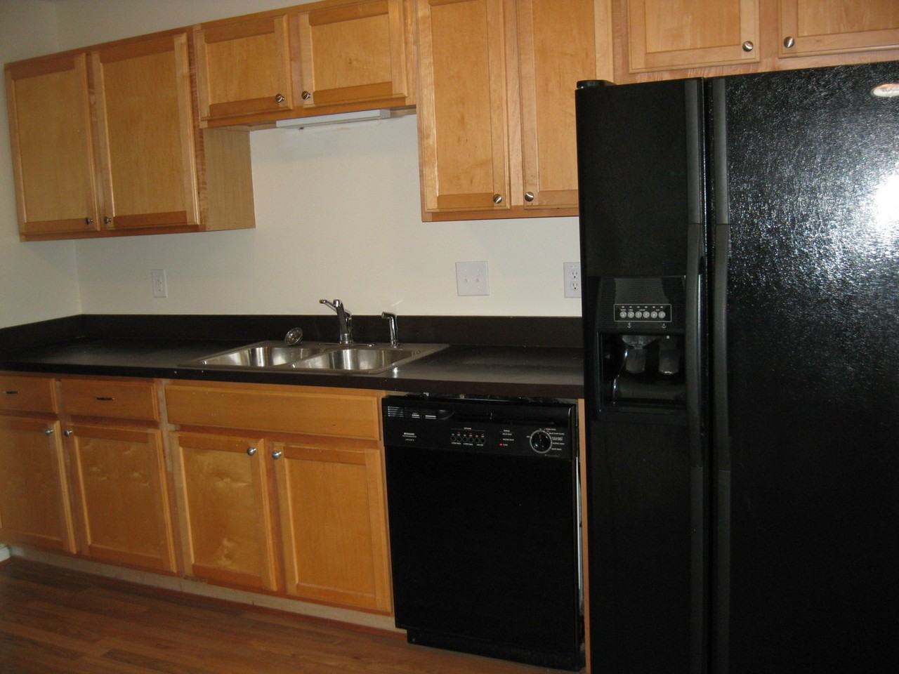 23 Melborne Pl - Photo 3 of 16