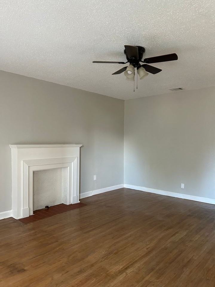 1408 Sw 12th Ave #A - Photo 4 of 17