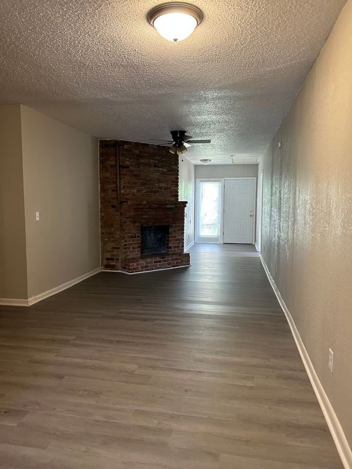 1408 Sw 12th Ave #A - Photo 7 of 17