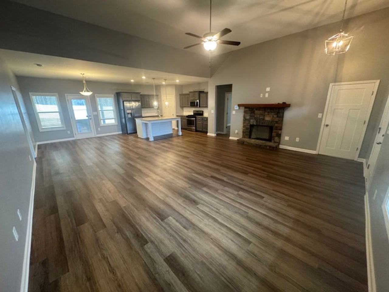 150 Fenwick Farms Dr - Photo 2 of 11