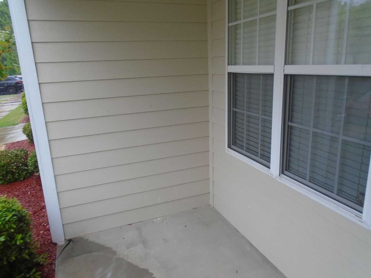 645 Brandermill Rd - Photo 3 of 34