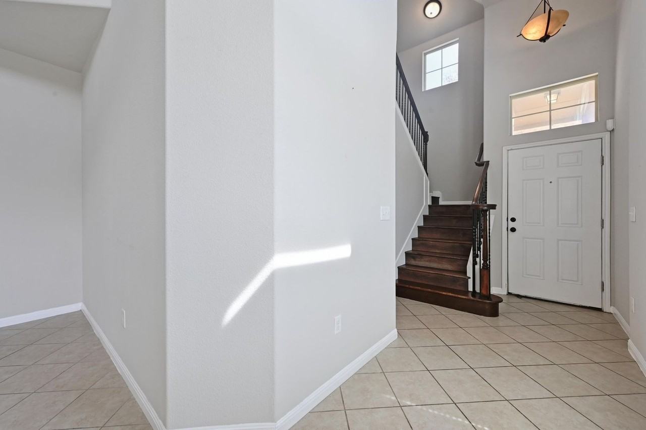 9310 Lost Bridge Ln #46 - Photo 5 of 24