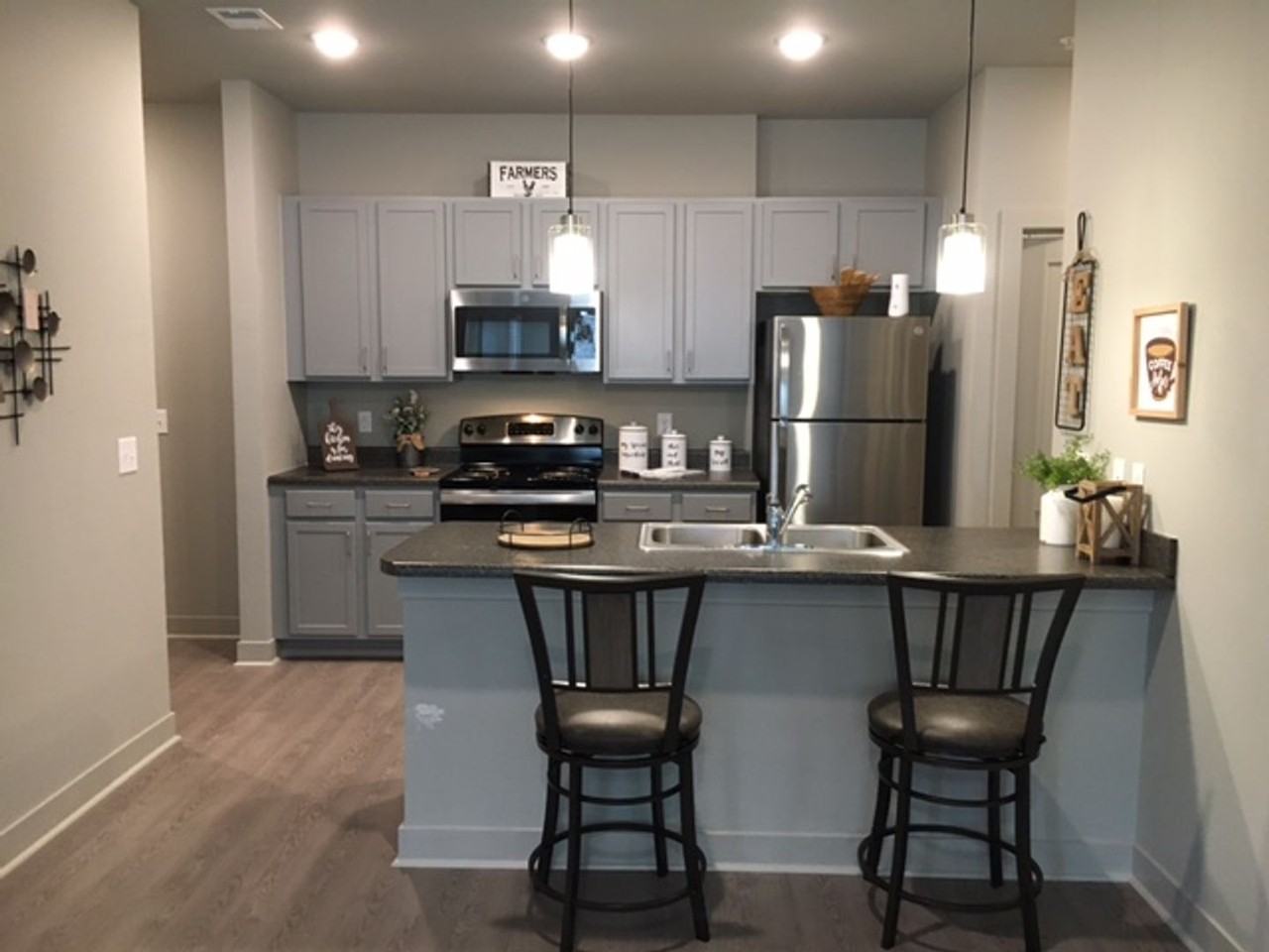 Chalet Apartments - Photo 5 of 5