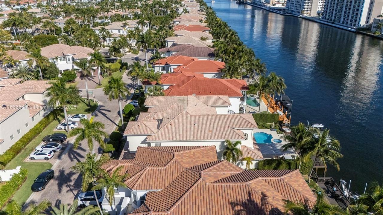 1555 Windjammer Way #NA