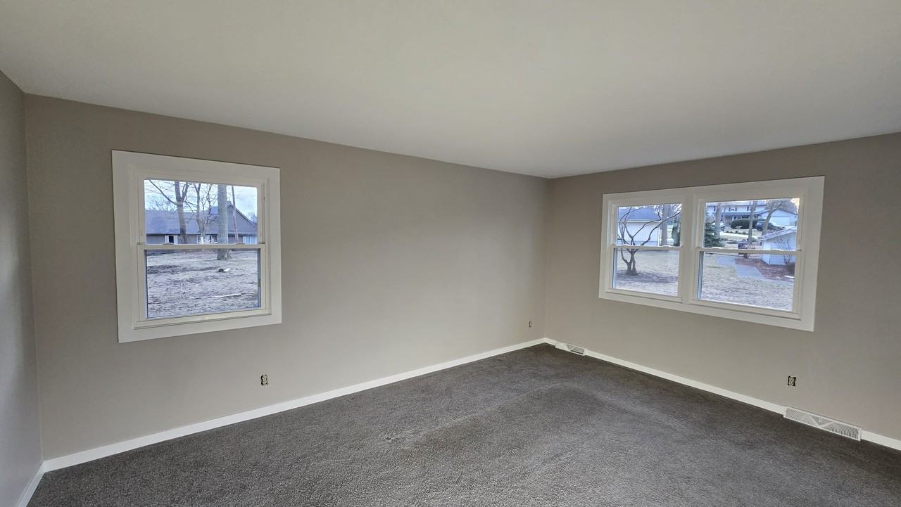 545 Meadow Ct #545 - Photo 2 of 17