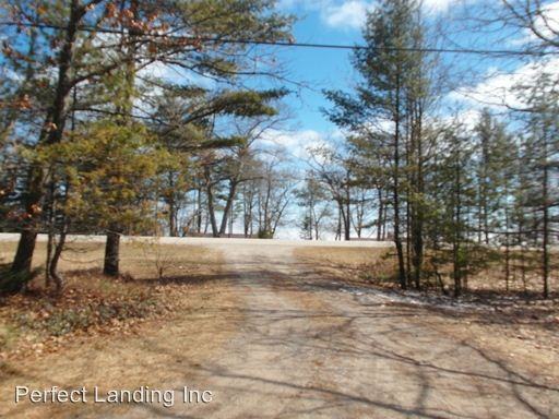 1323 US-23 - Photo 2 of 10