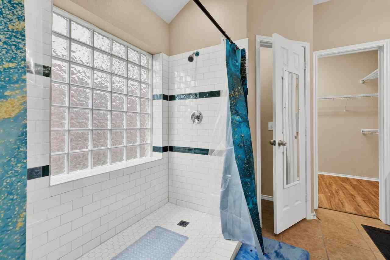 Darby Brook Dr - Photo 7 of 8