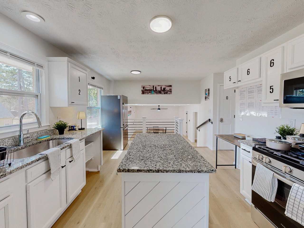 Sunnyford Ln - Photo 2 of 10