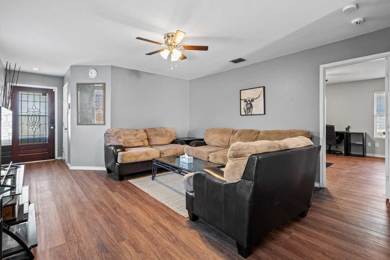 Sun Haven Way - Photo 3 of 11