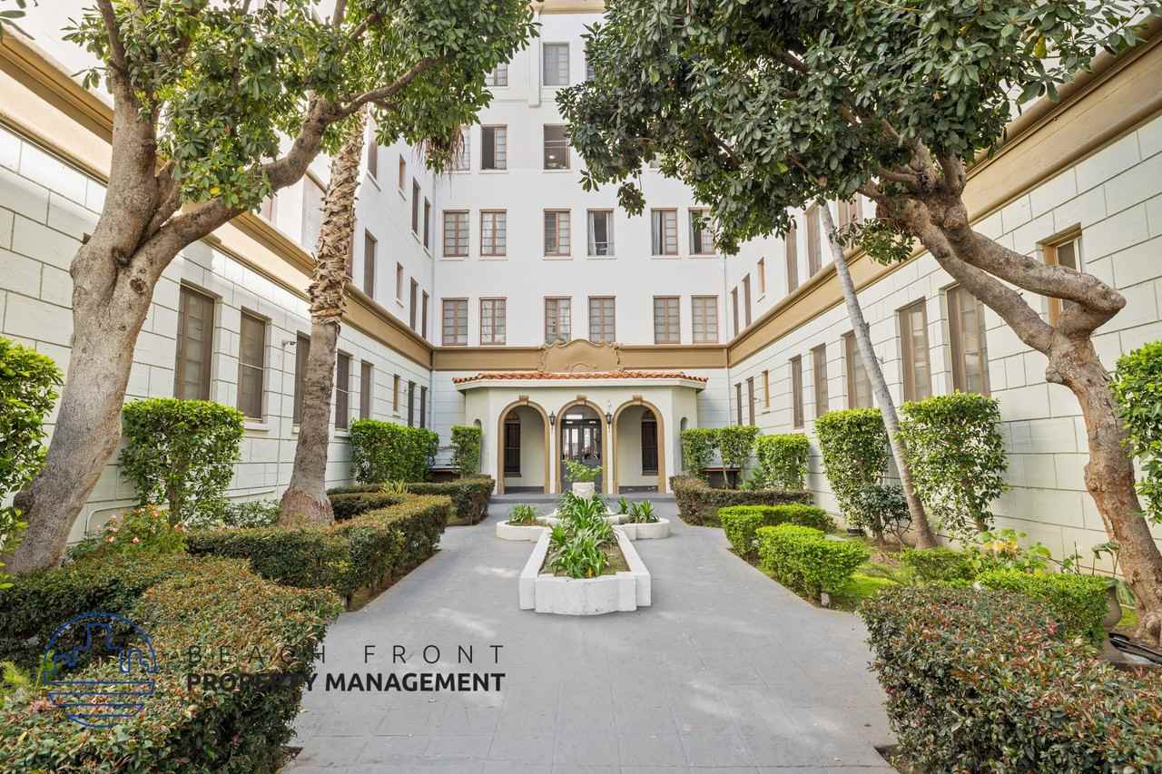 418 S. Normandie Ave. - Photo 5 of 20