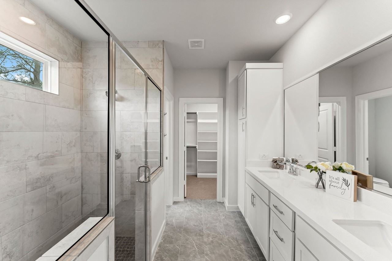 2839 Legends Crest Dr - Photo 6 of 14