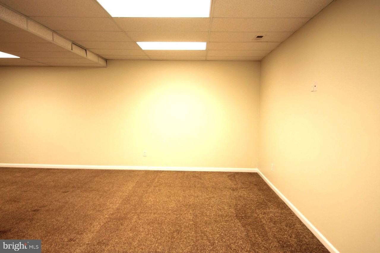 1837 Crownsville Rd - Photo 4 of 16