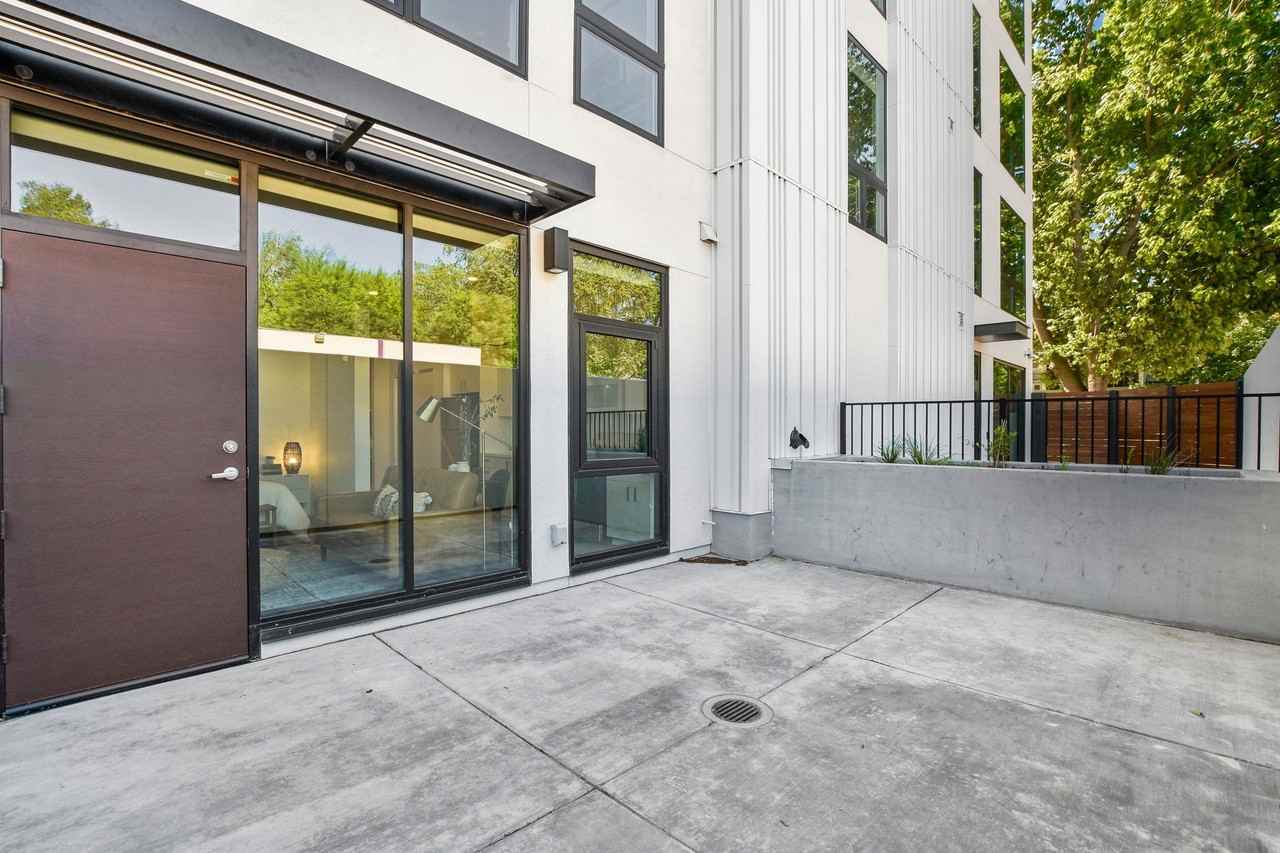 20th Place - Photo 7 of 37