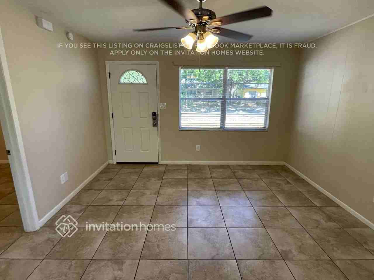 5392 Lily St - Photo 2 of 14